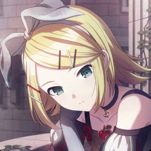 Meet your Posher, Alexia